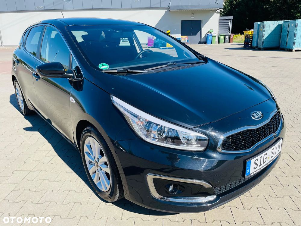 Kia Ceed 1.6 GDI ISG Spirit - 7