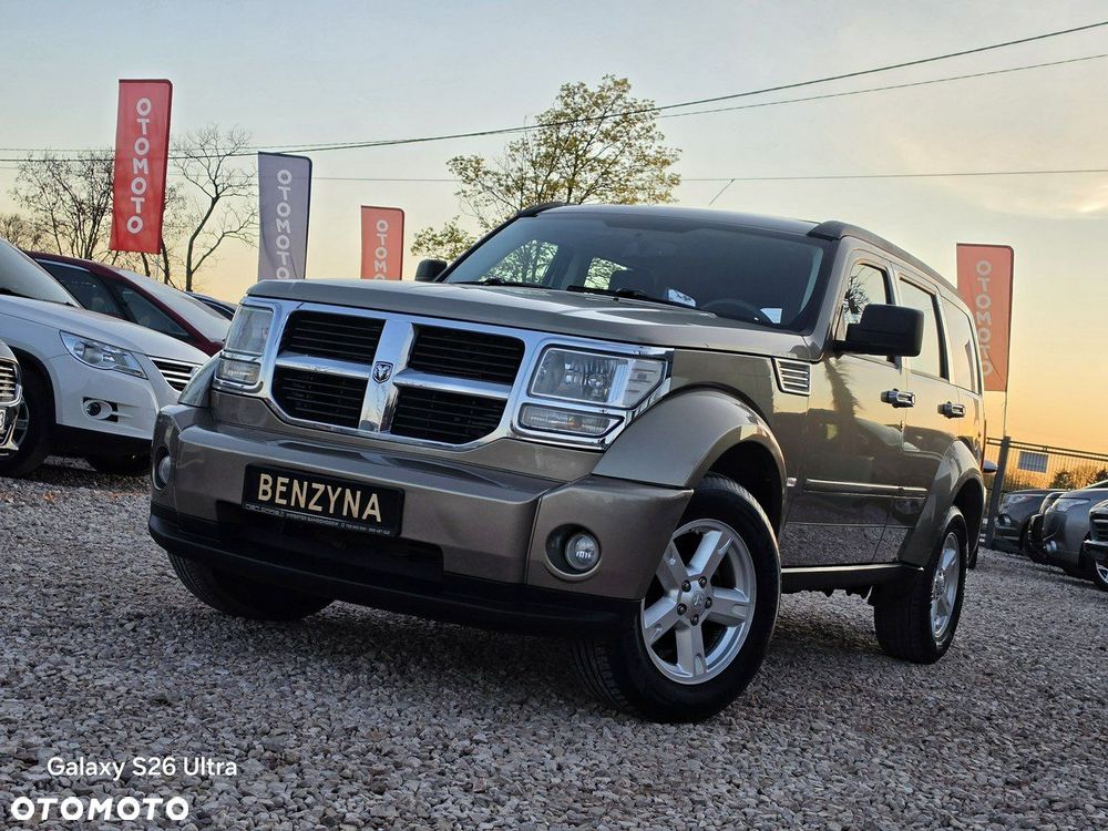 Dodge Nitro - 13