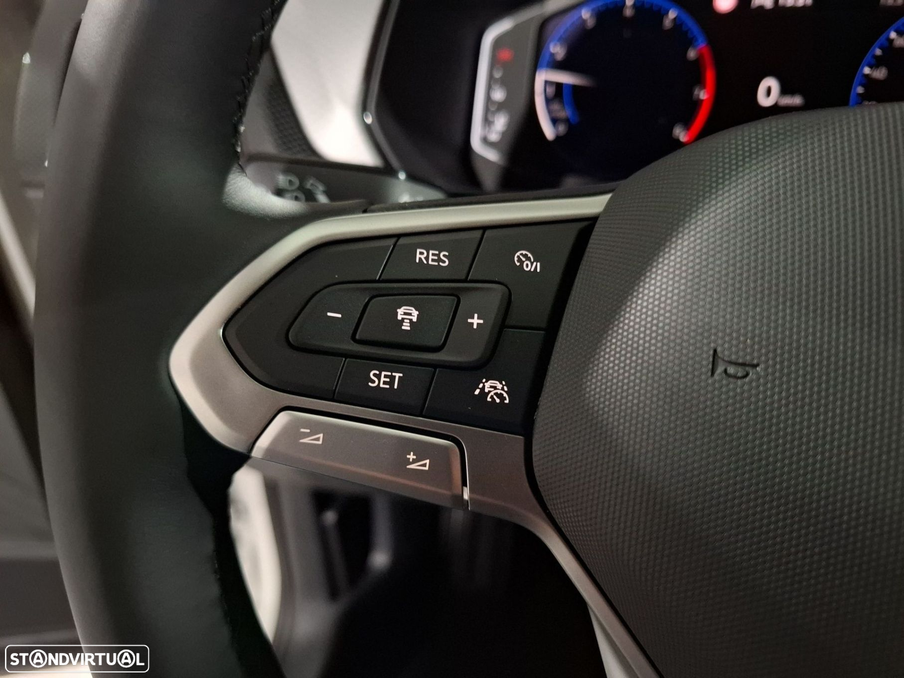 VW T-Cross 1.0 TSI Life - 16