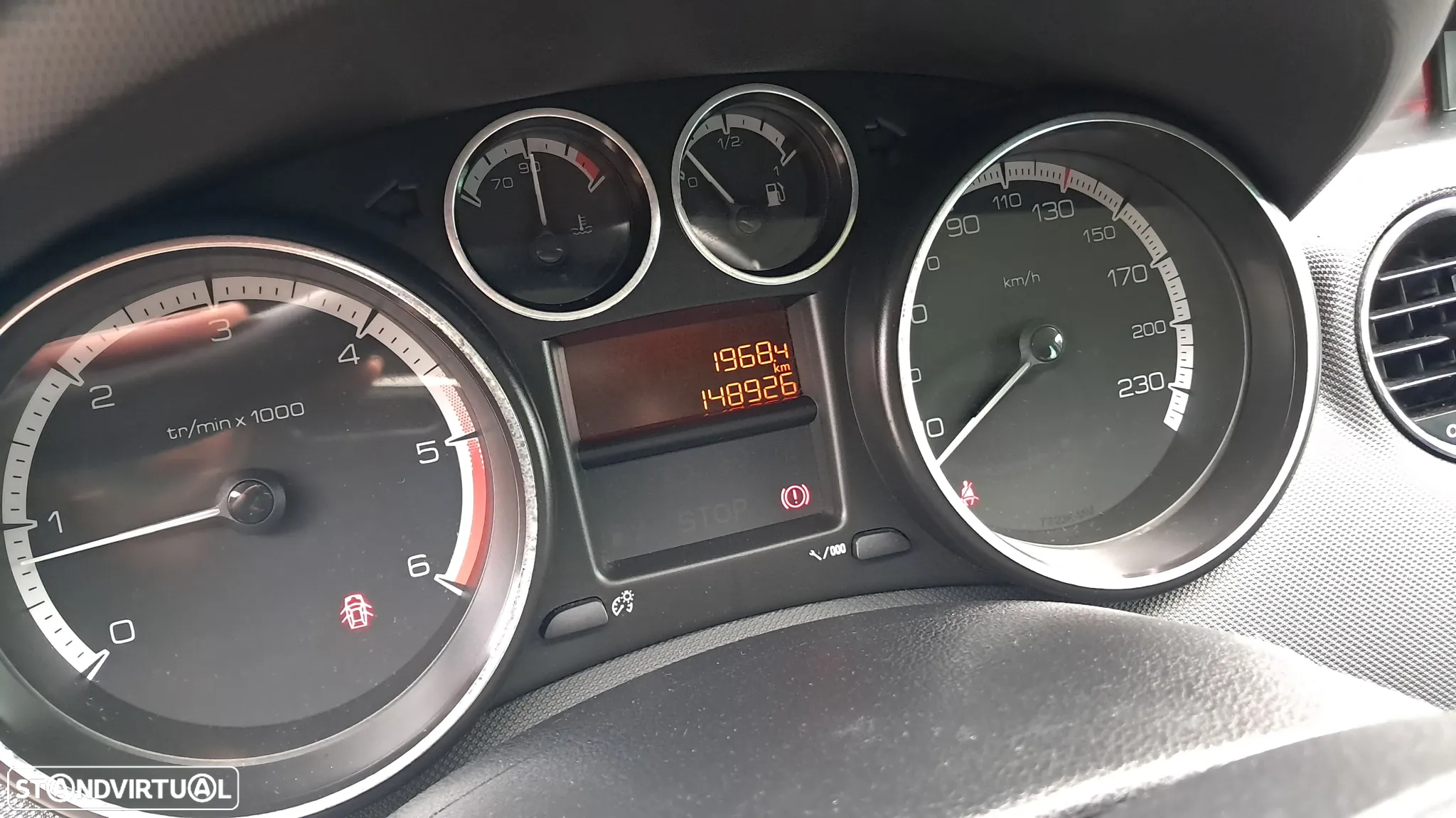 Peugeot 308 SW 1.6 HDi Executive CVM6 - 9