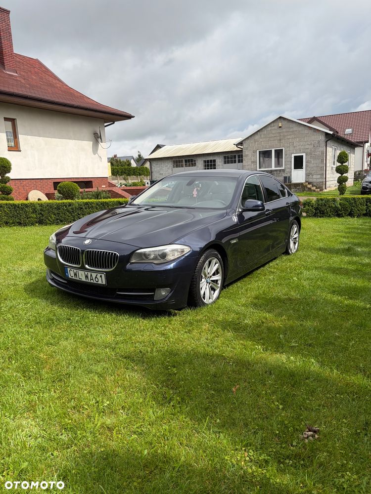 BMW Seria 5 520d - 2