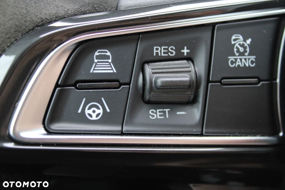 Alfa Romeo Giulia - 33