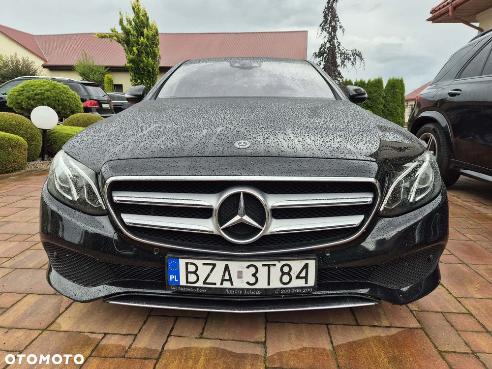 Mercedes-Benz Klasa E 220 d 4-Matic 9G-TRONIC - 6