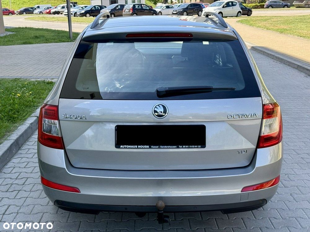 Skoda Octavia 2.0 TDI Style - 16