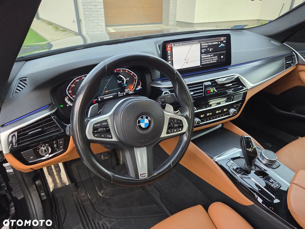 BMW Seria 5 530i mHEV M Sport sport - 9
