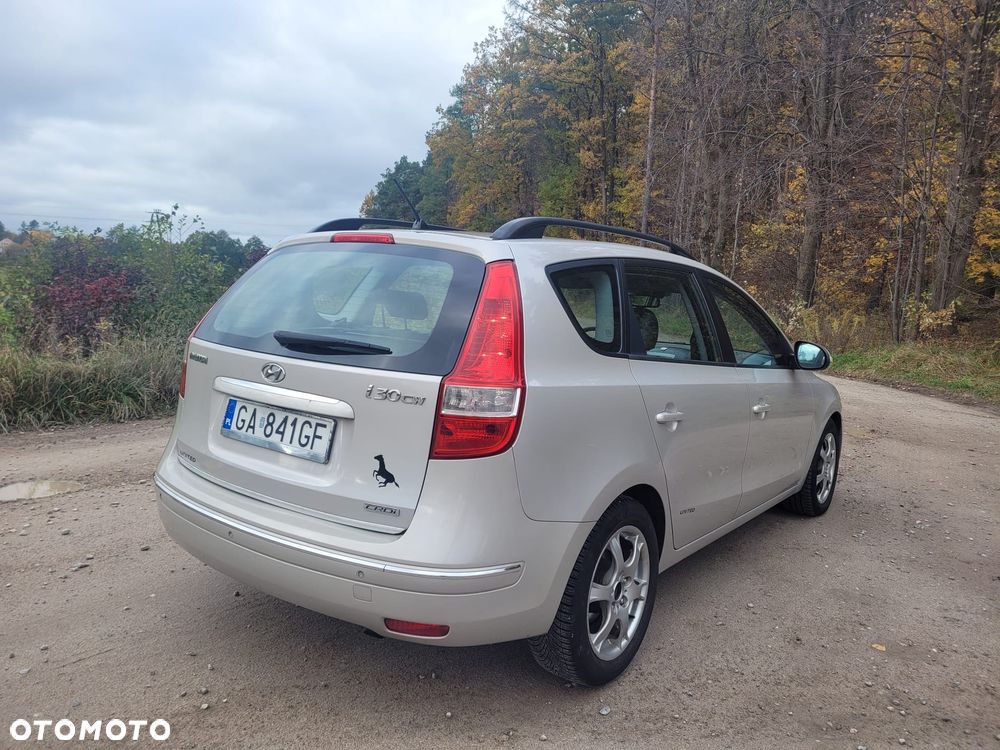 Hyundai i30 1.6 CRDi Classic + - 3