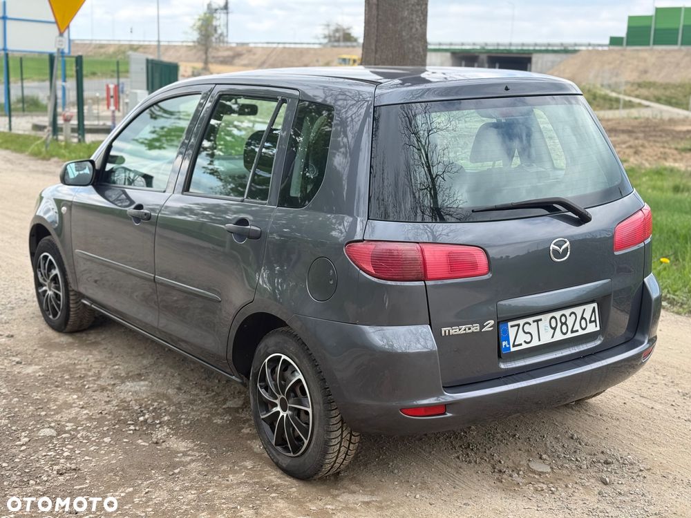 Mazda 2 1.25 Core + - 4