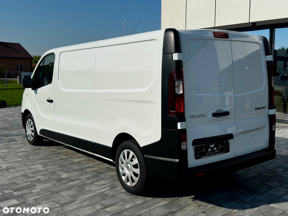 Renault Trafic - 10