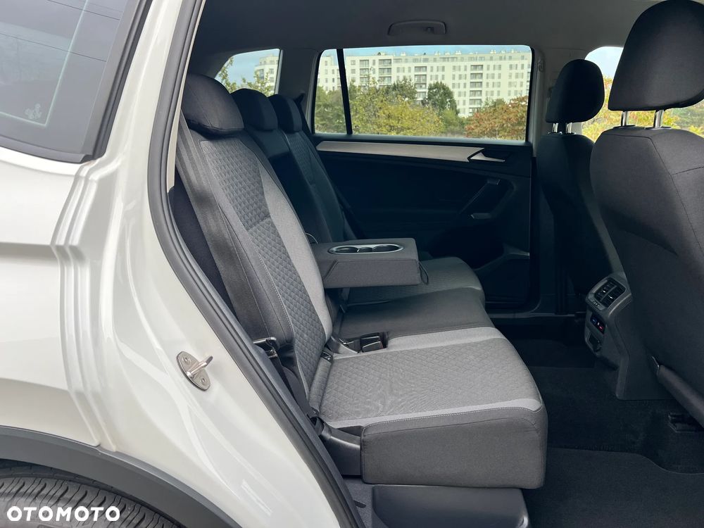 Volkswagen Tiguan Allspace 2.0 TDI SCR Comfortline - 16