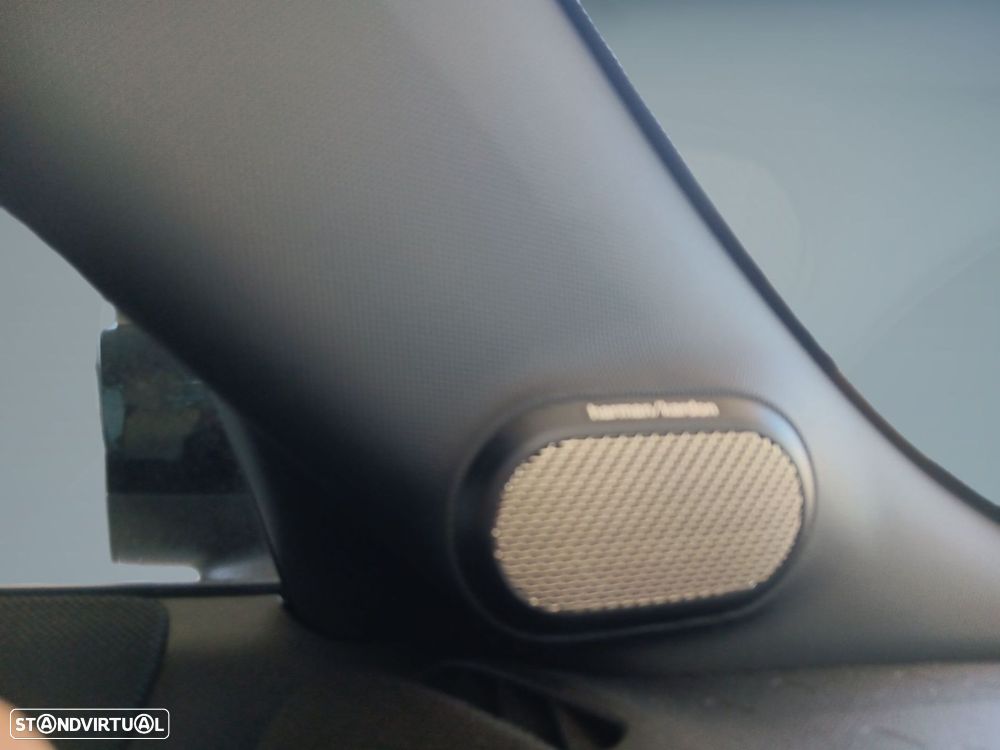 MINI 5 Portas Cooper Classic Auto - 21