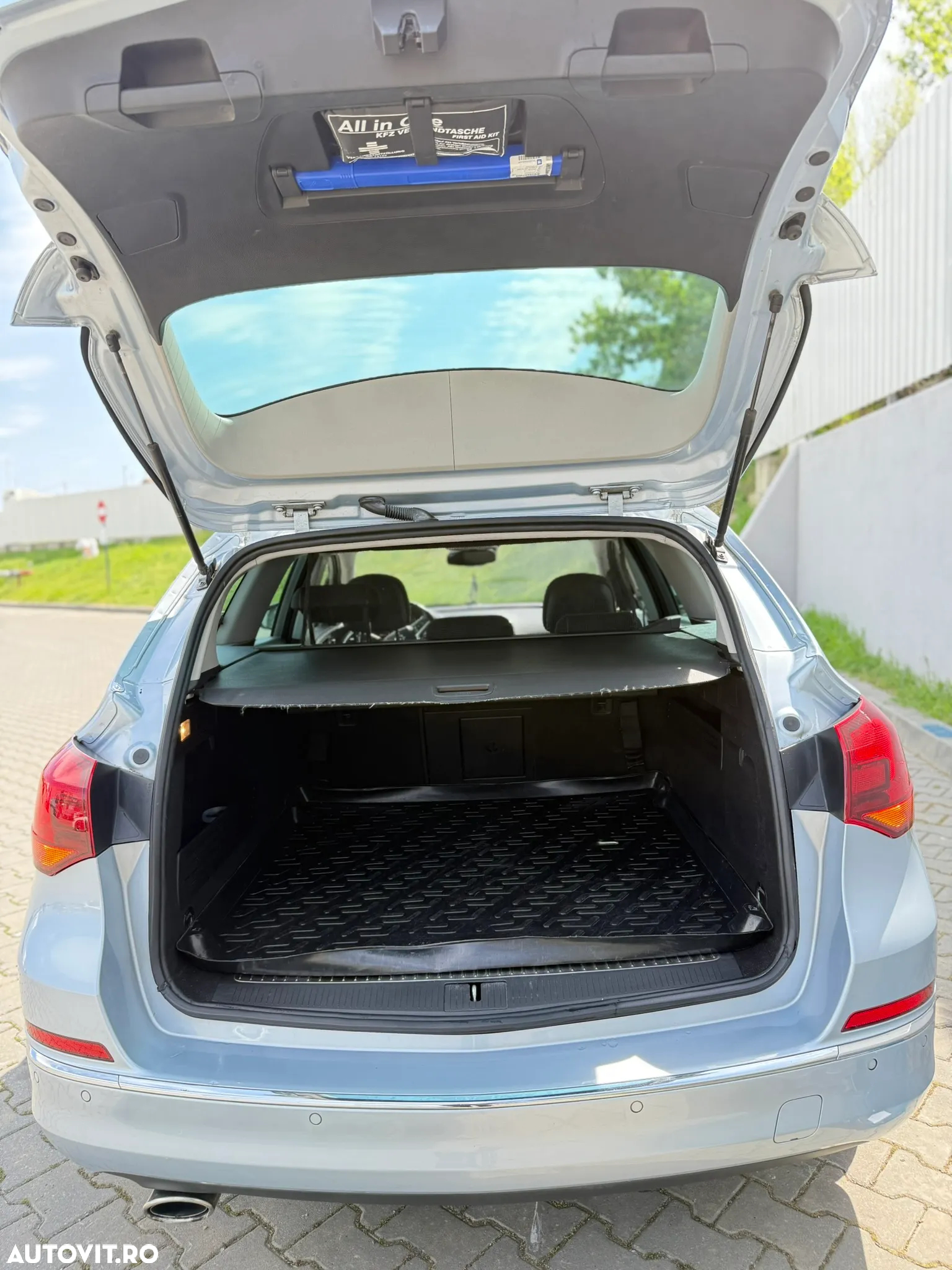 Opel Astra 2.0 CDTI Exklusiv - 25