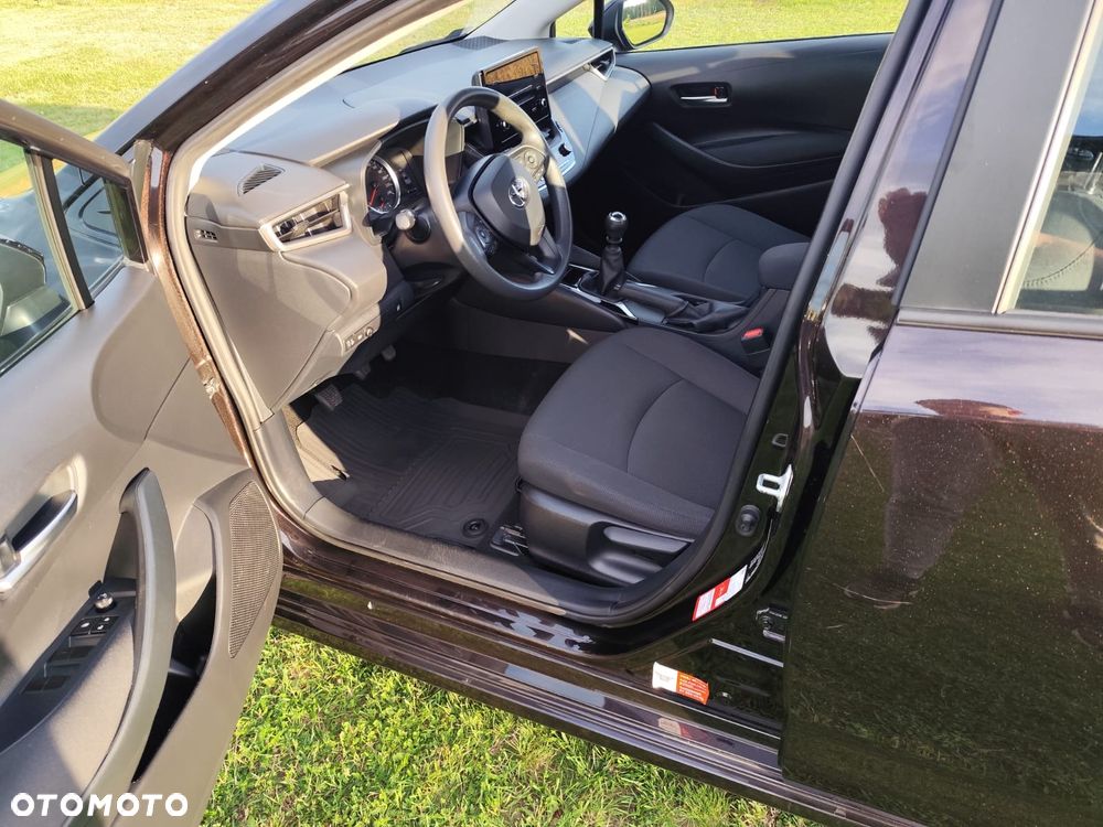 Toyota Corolla 1.6 Comfort - 18