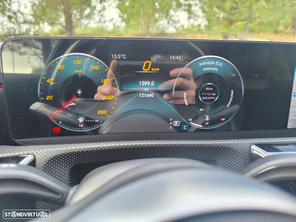 Mercedes-Benz A 180 Limousine d AMG Line Aut. - 22