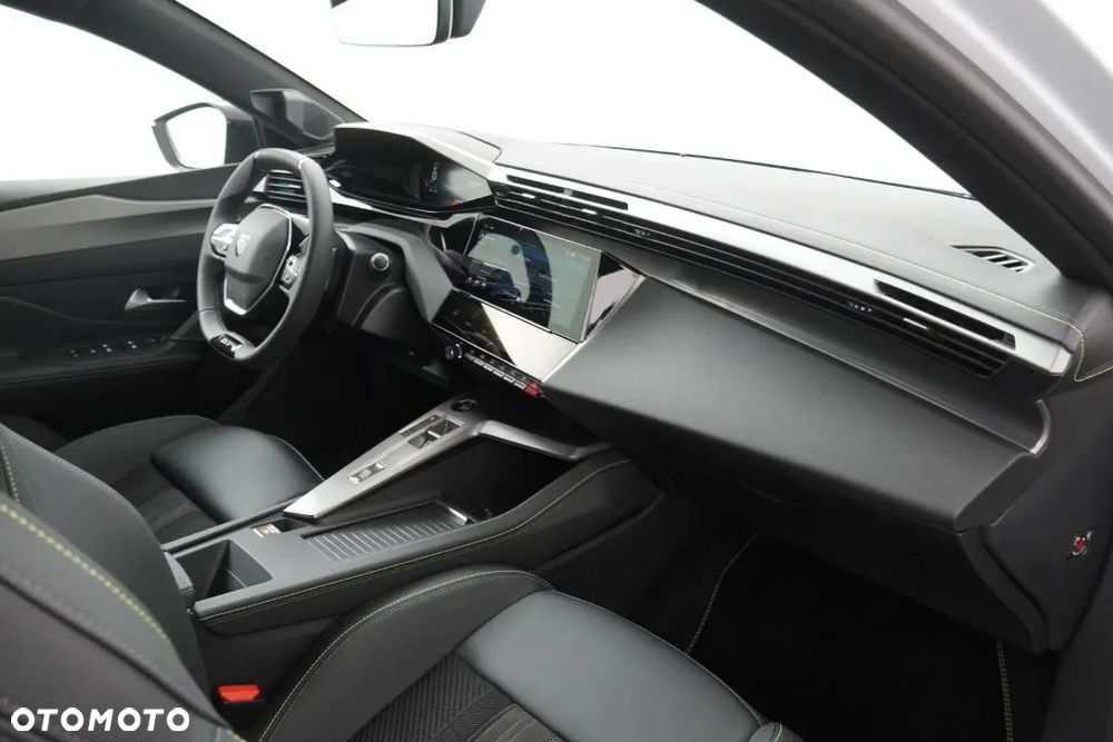 Peugeot 308 1.2 mHEV GT S&S e-DCS6 - 19