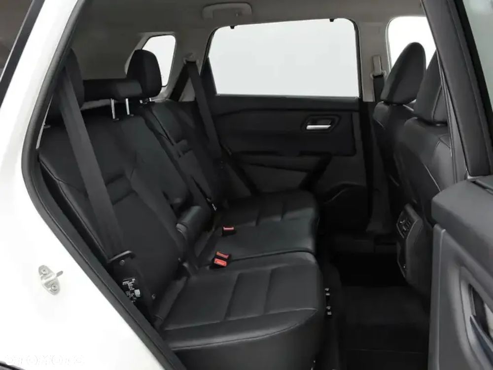 Nissan X-Trail - 11