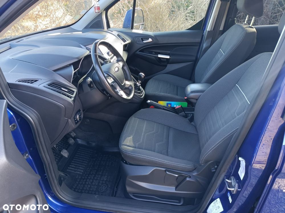 Ford Tourneo Connect 1.5 TDCi Titanium - 20