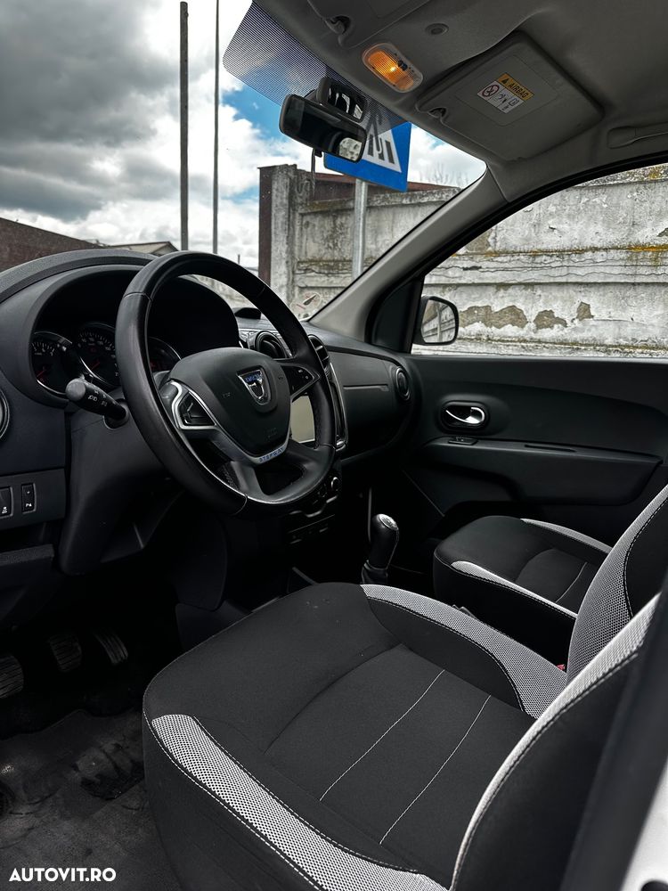 Dacia Lodgy 1.5 dCi 90 CP Stepway - 5