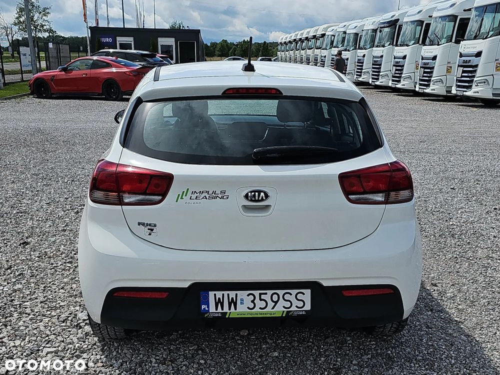 Kia Rio 1.2 M - 6