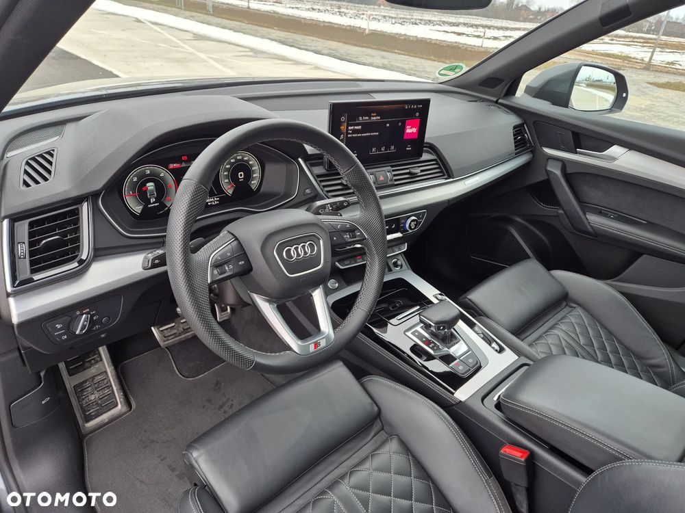 Audi Q5 40 TDI quattro S tronic S line - 35