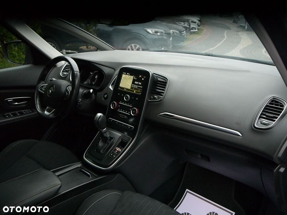 Renault Scenic ENERGY TCe 140 EDC LIMITED - 31