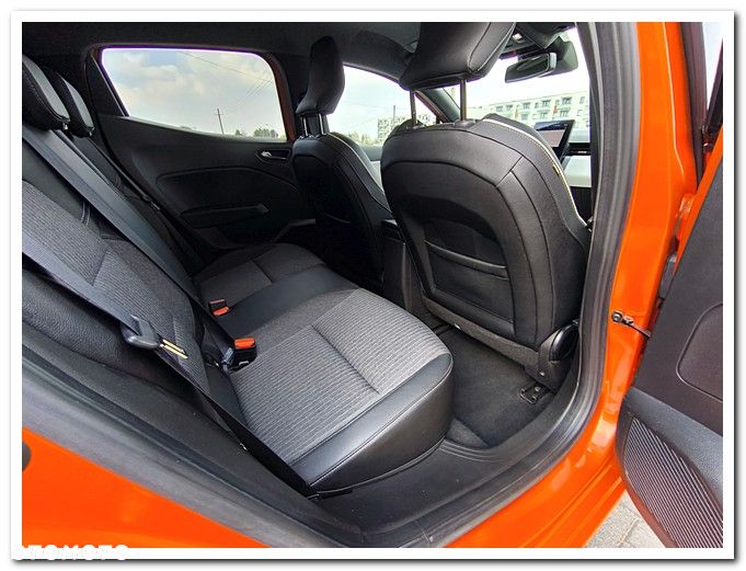 Renault Clio BLUE dCi 115 BUSINESS EDITION - 25
