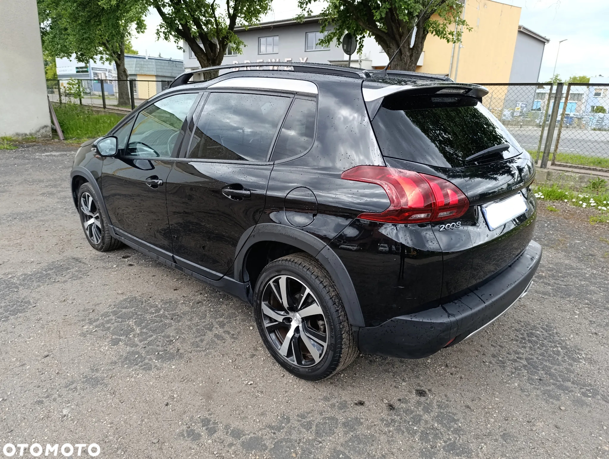 Peugeot 2008 PureTech 110 Stop&Start EAT6 GT-Line Edition - 5