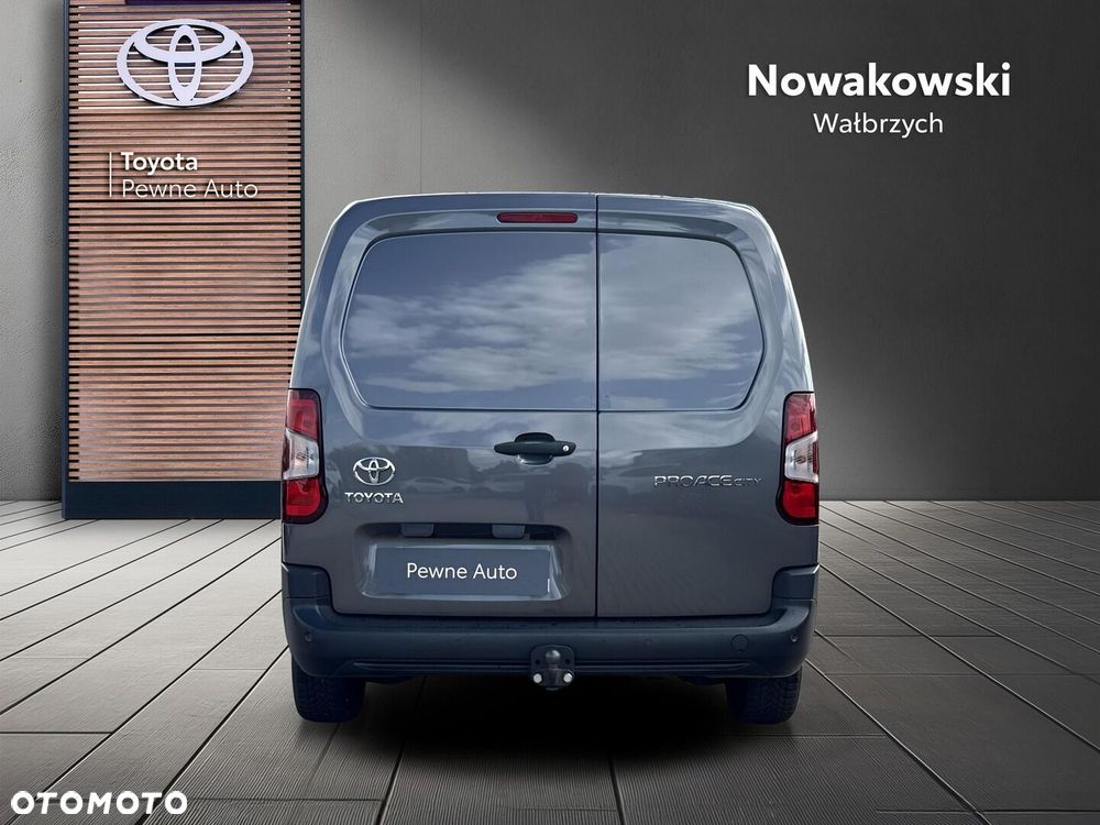 Toyota PROACE CITY - 8