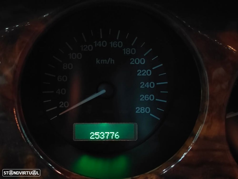 Jaguar XJ XJ8 3.2 Executive - 24