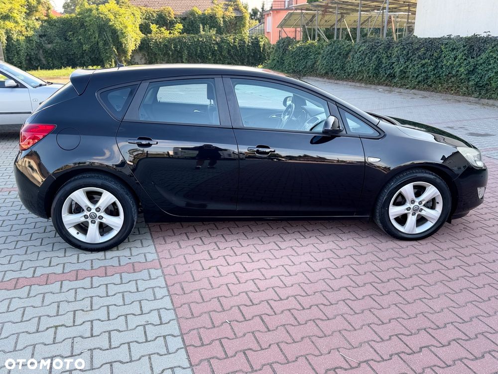 Opel Astra - 7