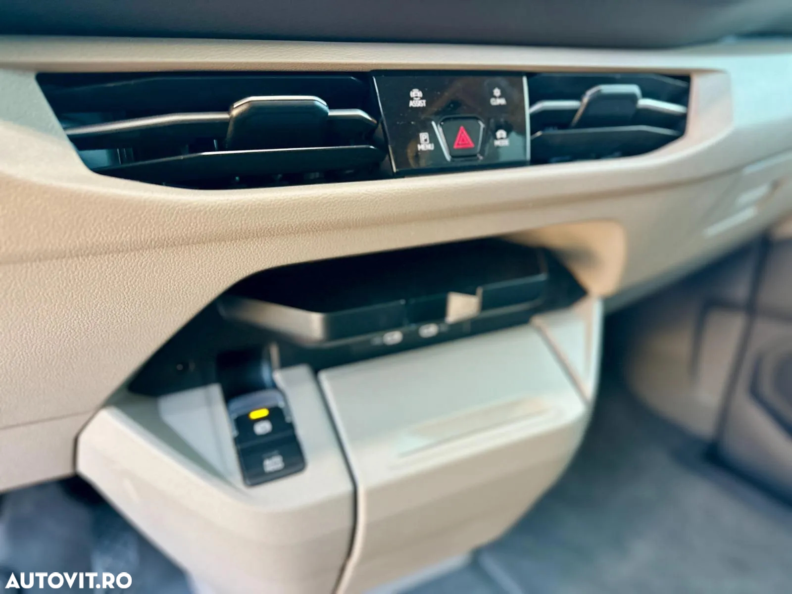 Volkswagen Multivan 2.0 TDI DSG 110KW Life - 12