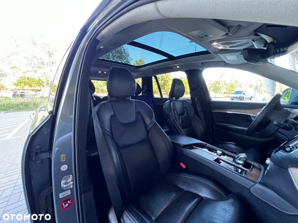 Volvo XC 90 T8 AWD Plug-In Hybrid Inscription Expression 7os - 26