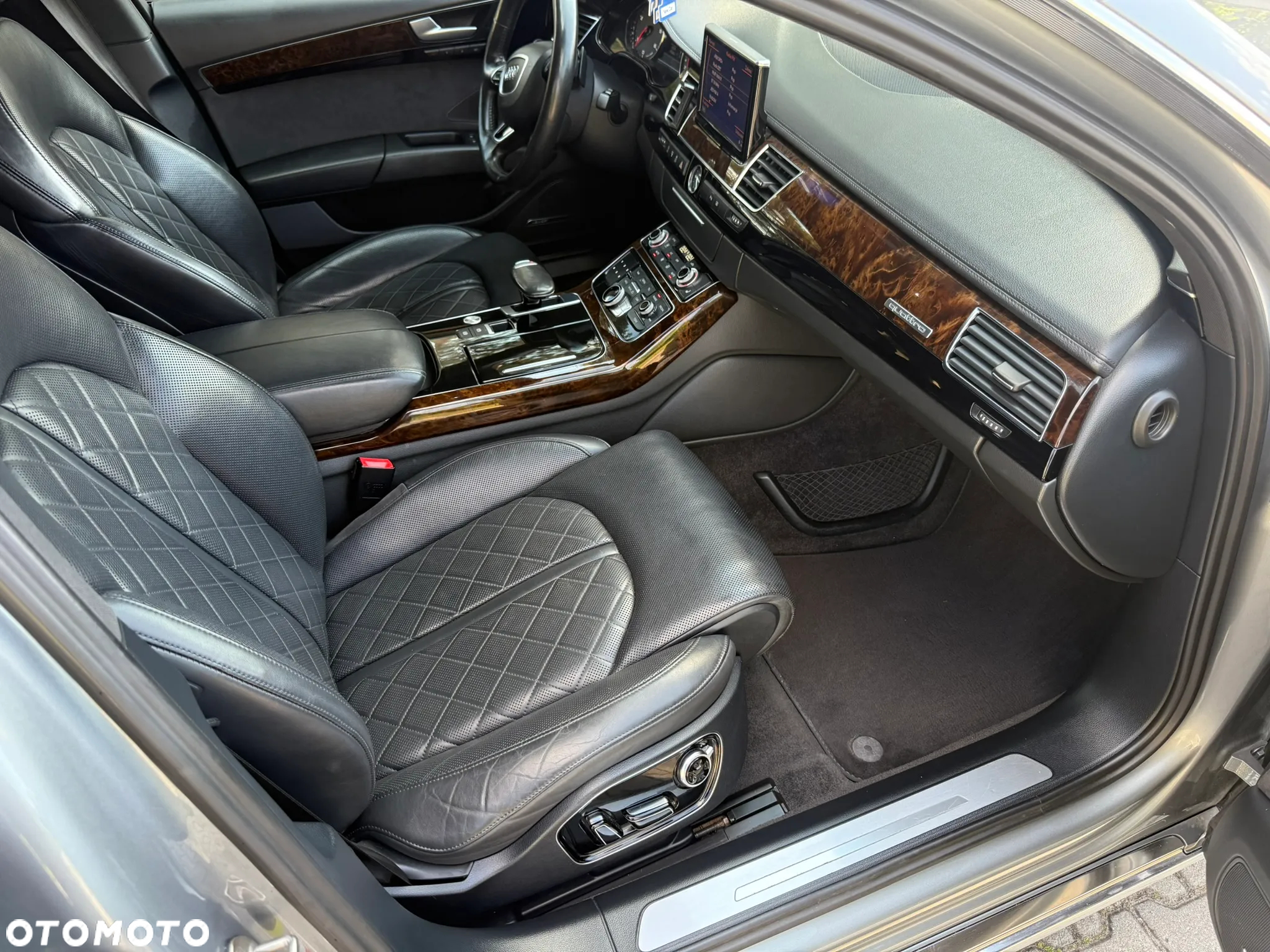 Audi A8 3.0 TDI L Quattro - 32