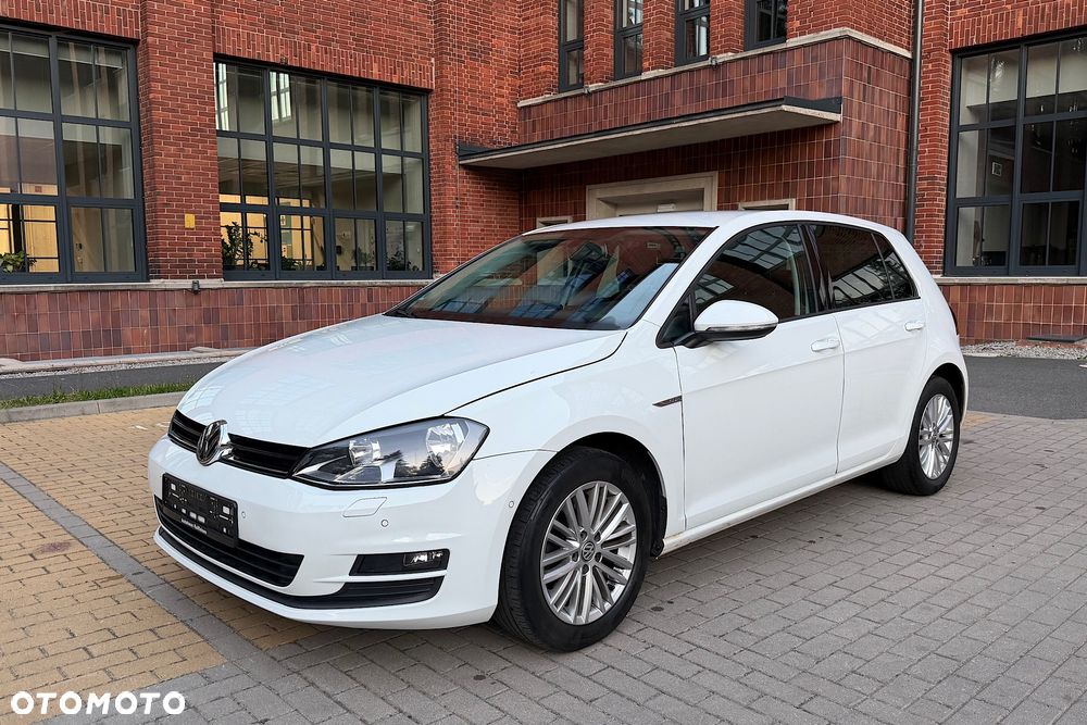 Volkswagen Golf 1.4 TSI BlueMotion Technology Cup - 25