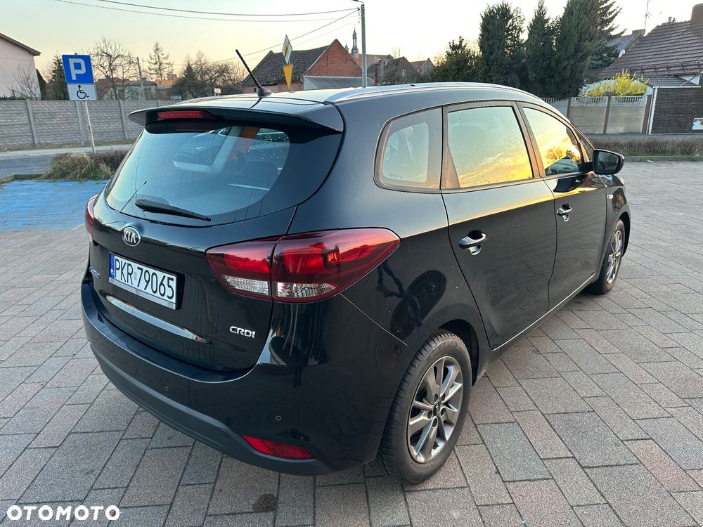 Kia Carens 1.7 CRDi Business Line 7os - 5