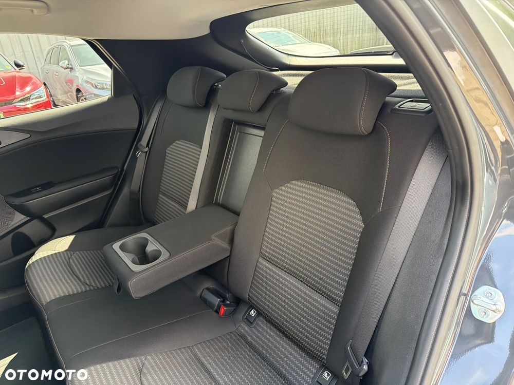 Kia XCeed 1.5 T-GDI M - 17