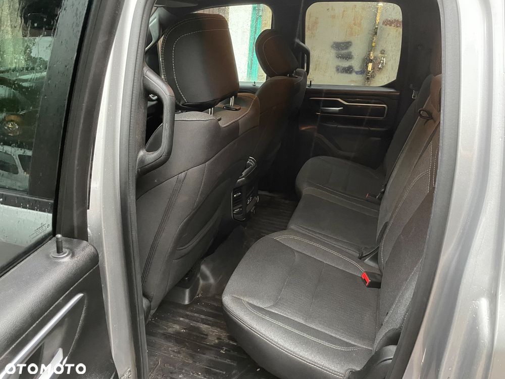 RAM 1500 5.7 Crew Cab Bighorn - 8