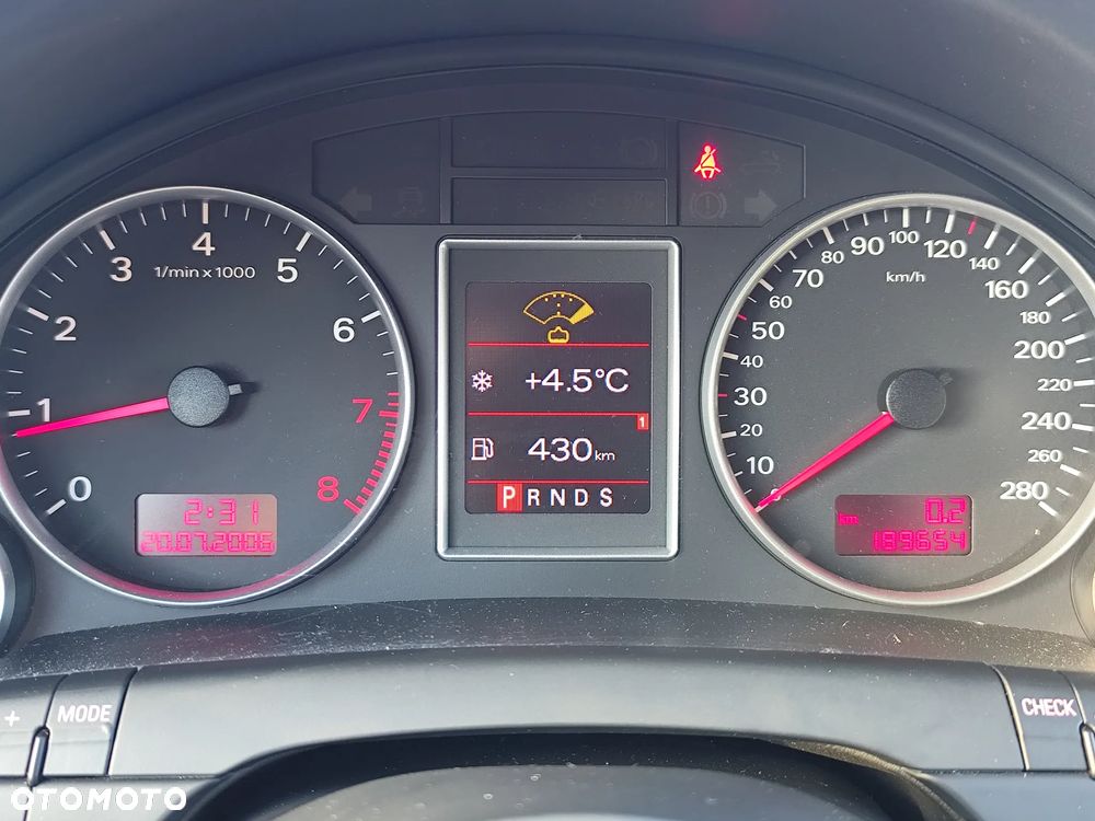 Audi A4 Limousine 2.0 T FSI multitronic - 14