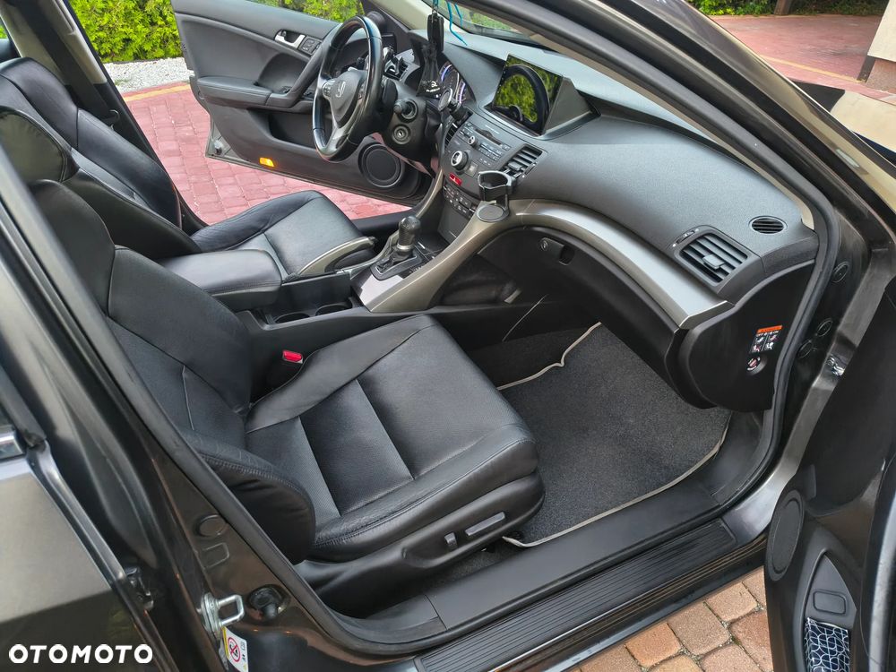 Honda Accord 2.4 Executive - 10