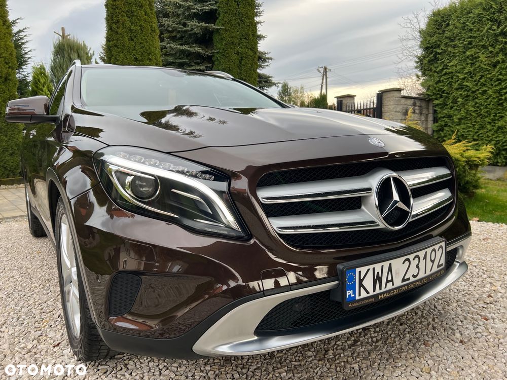 Mercedes-Benz GLA 250 4-Matic - 5