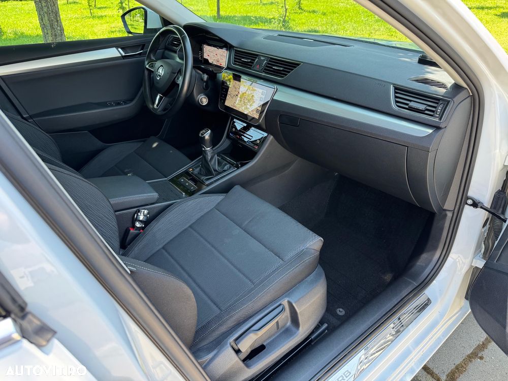 Skoda Superb 2.0 TDI Style - 24
