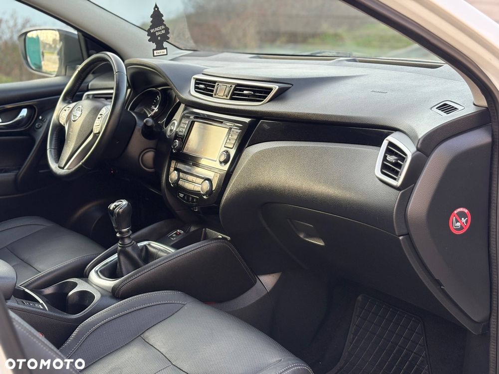 Nissan Qashqai 1.6 DCi ALL-MODE 4x4i TEKNA - 11