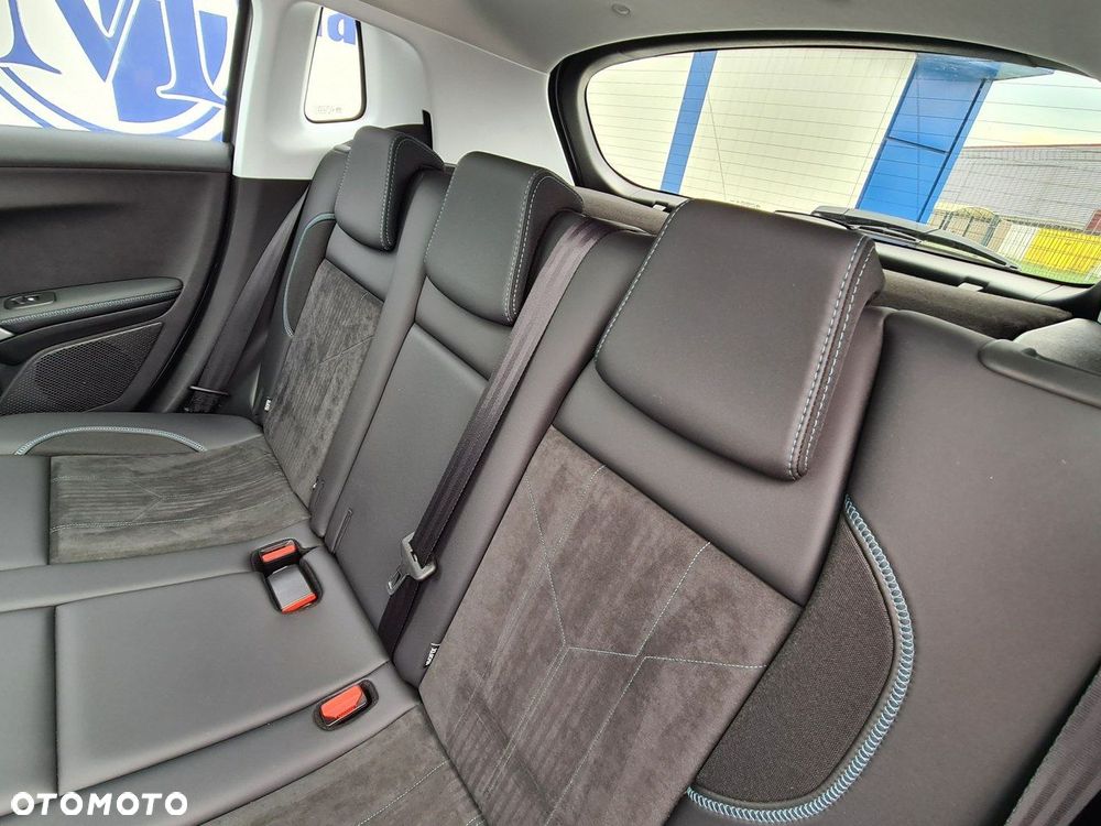 Peugeot 2008 1.2 Pure Tech GPF Crossway S&S - 25