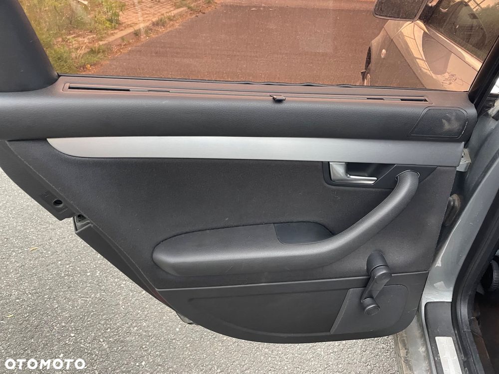 Audi A4 Avant 1.8 T - 11