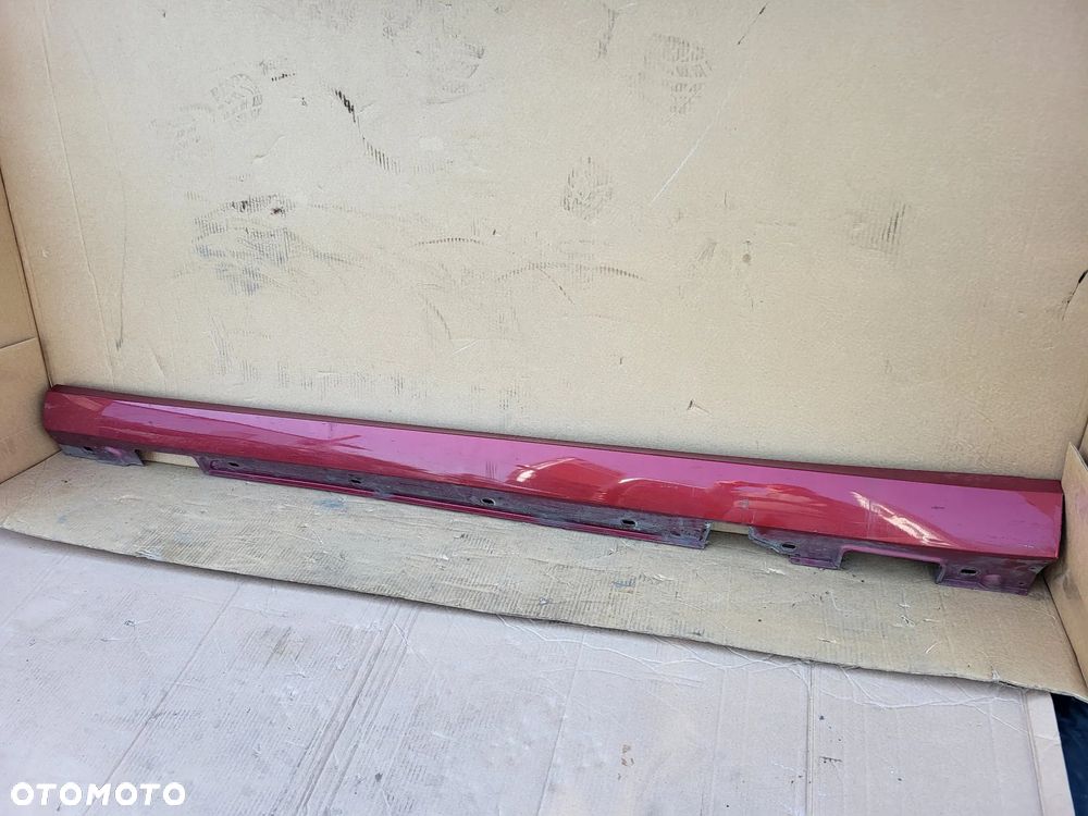 LISTWA PROGOWA LEWA MERCEDES E KLASA 212 KOMBI 2126900740