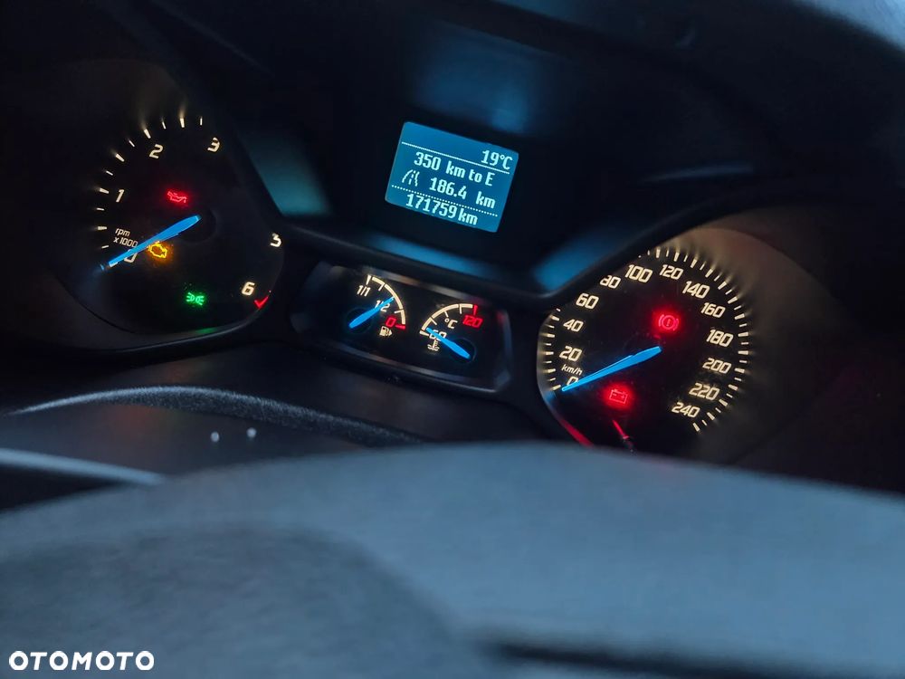Ford TRANSIT CONNECT - 9