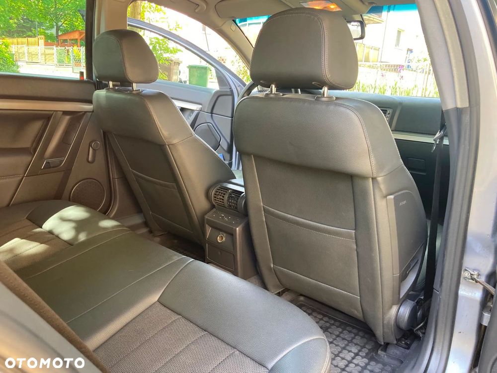 Opel Vectra 1.9 CDTI Elegance - 3