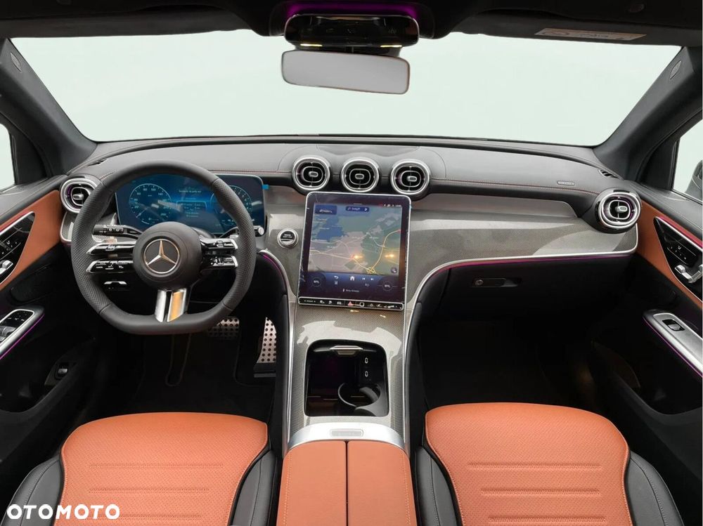 Mercedes-Benz GLC - 24