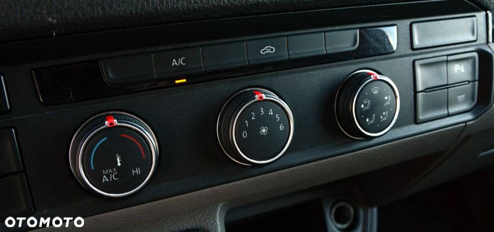 Volkswagen Crafter - 19