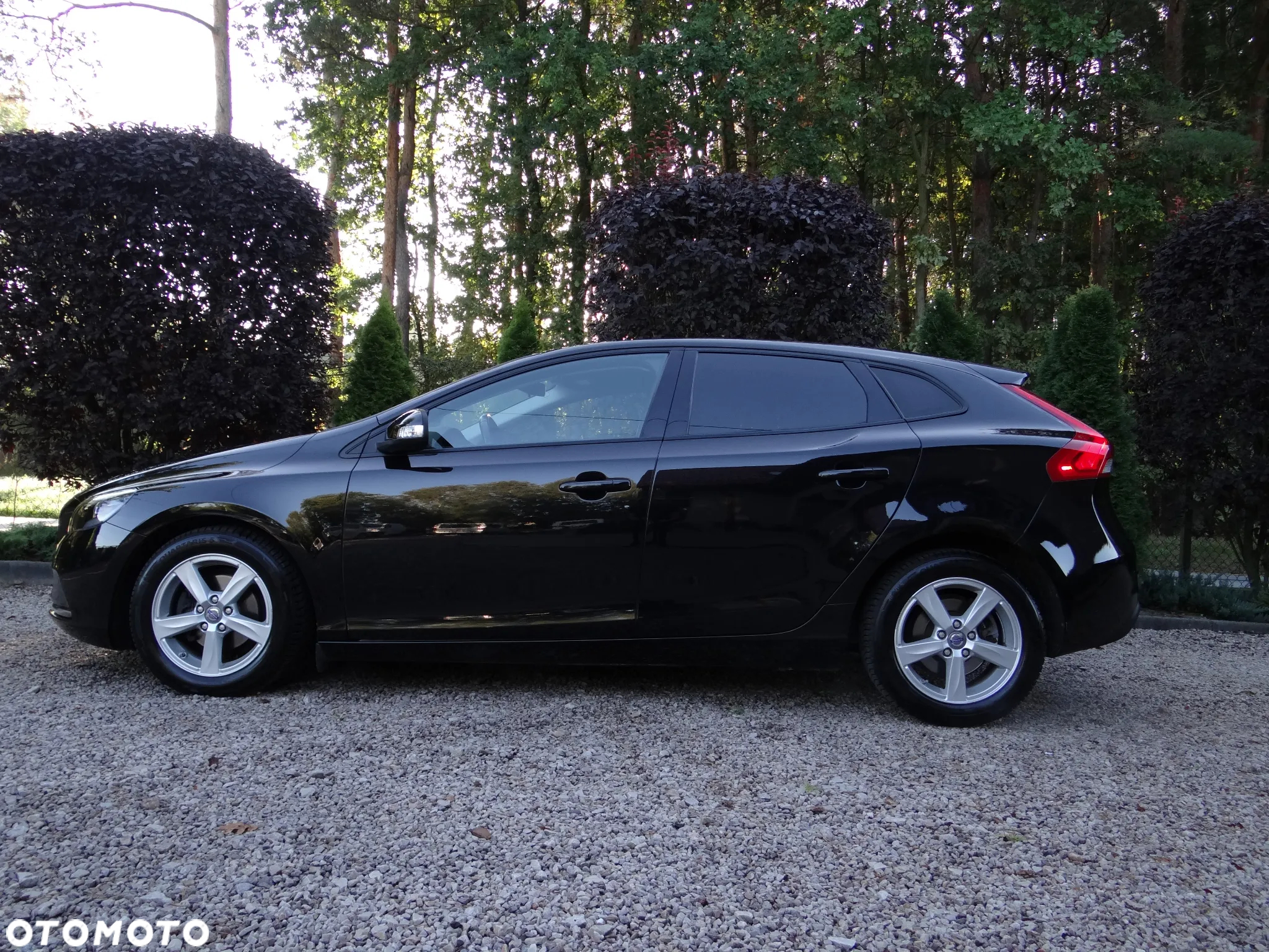 Volvo V40 D2 R-Design Kinetic - 14