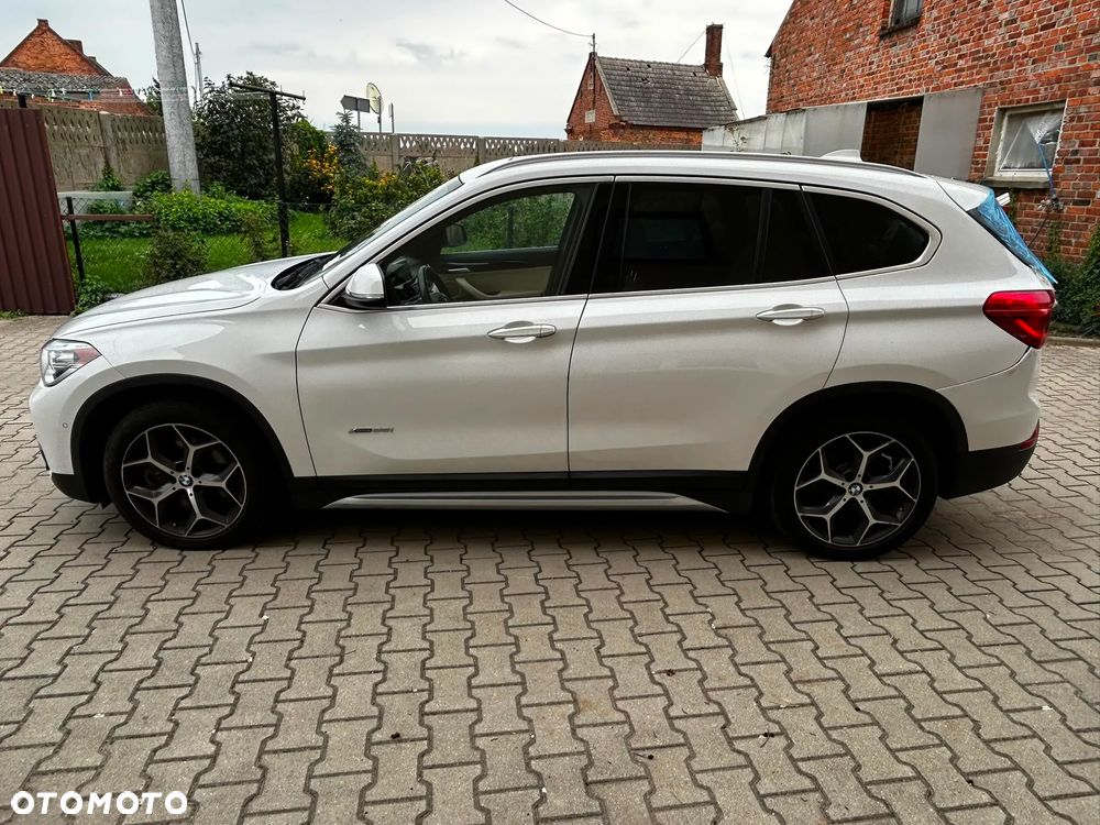 BMW X1 xDrive25i xLine - 8
